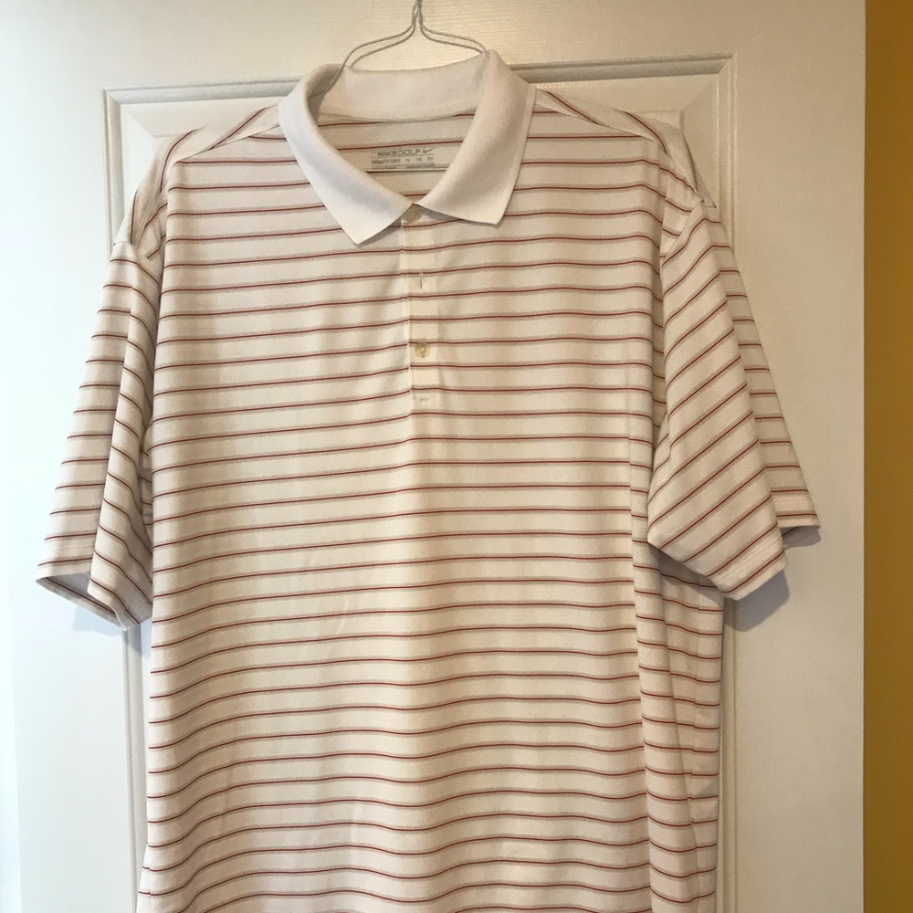 Men’s golf wear